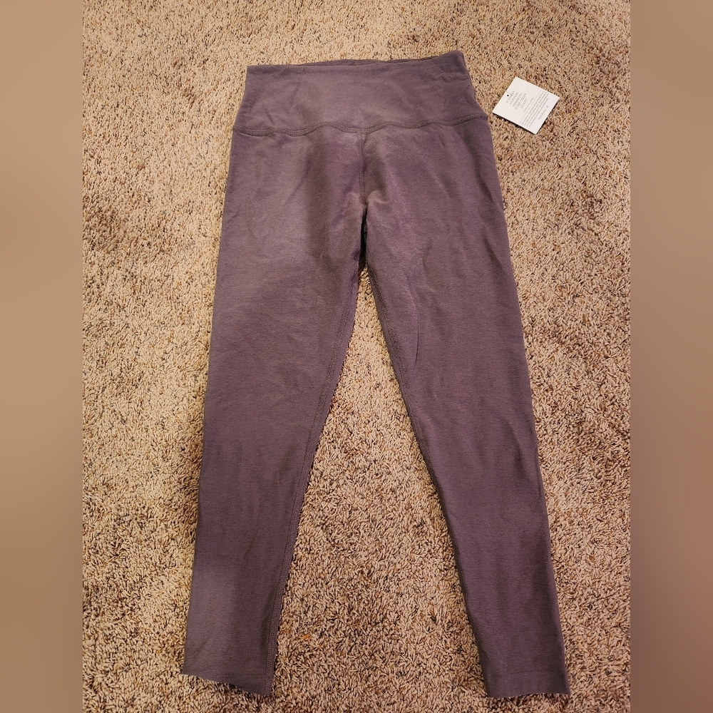 Beyond Yoga caught in the midi leggings